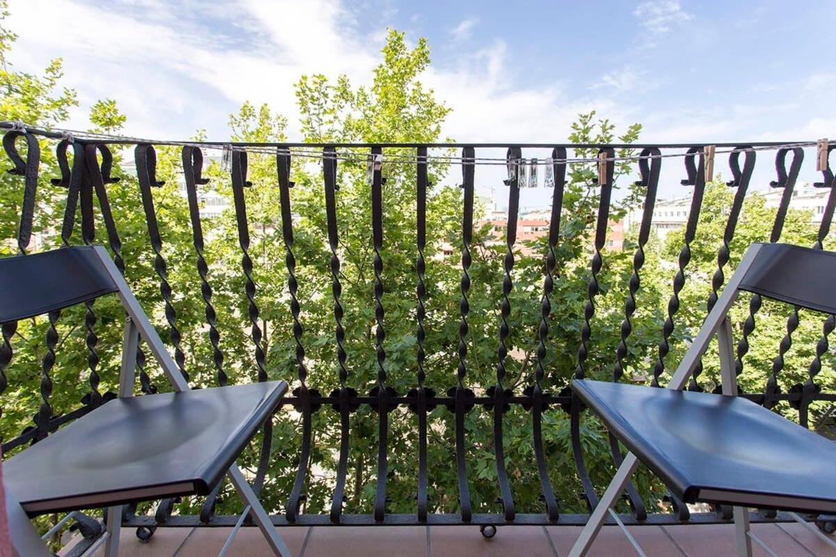 Sunny 3bd Only For Families In Poblenou Next To The Sea! Barcellona