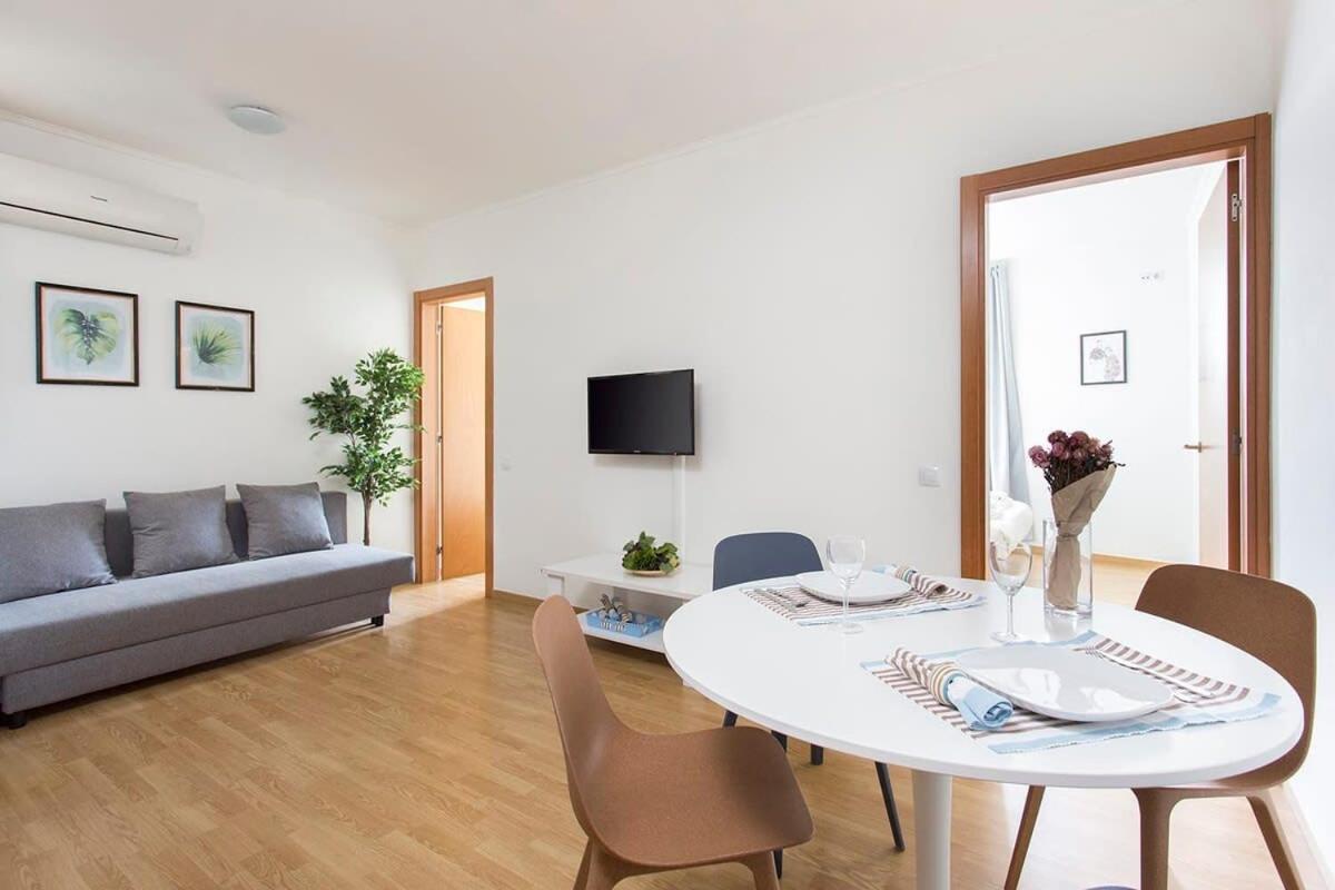 Appartamento Sunny 3bd Only For Families In Poblenou Next To The Sea!