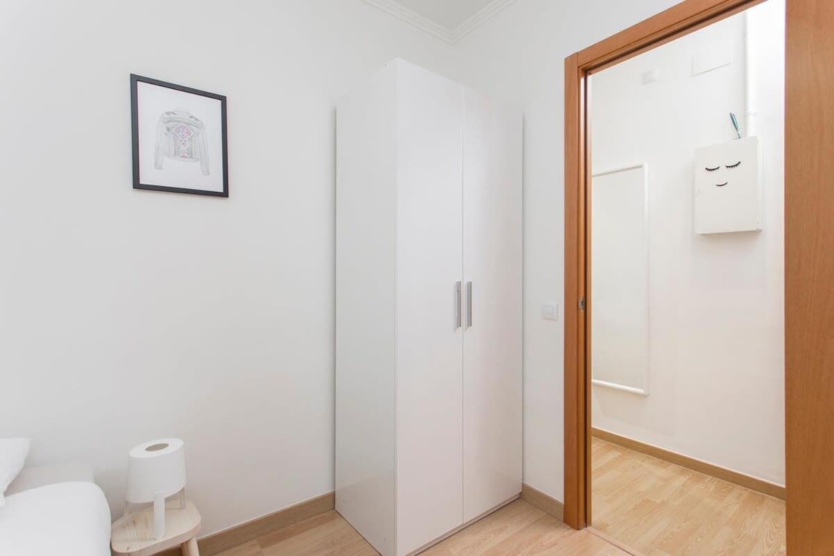 Sunny 3bd Only For Families In Poblenou Next To The Sea! * Barcellona